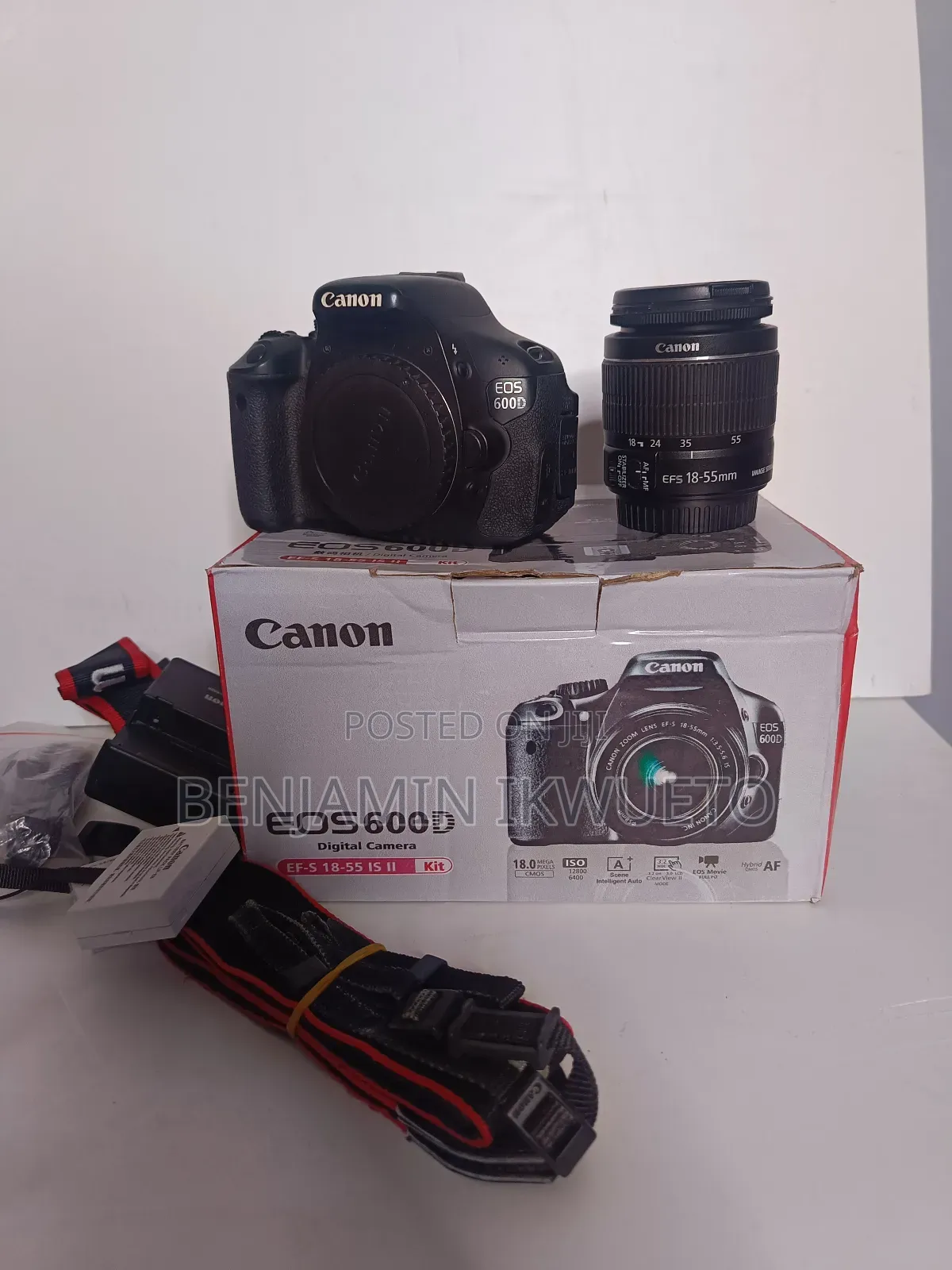 Canon Digital Camera 600d With 18-55mm Lens