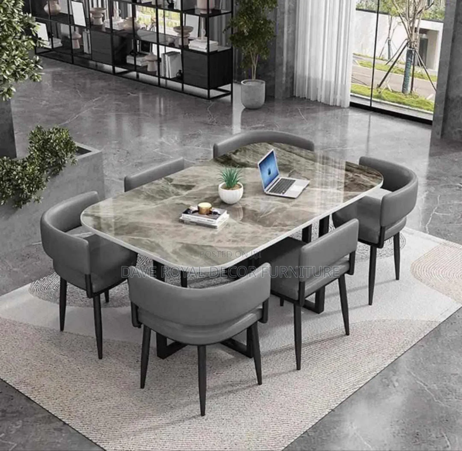 Quality Dinning Table by 6 Seaters Is