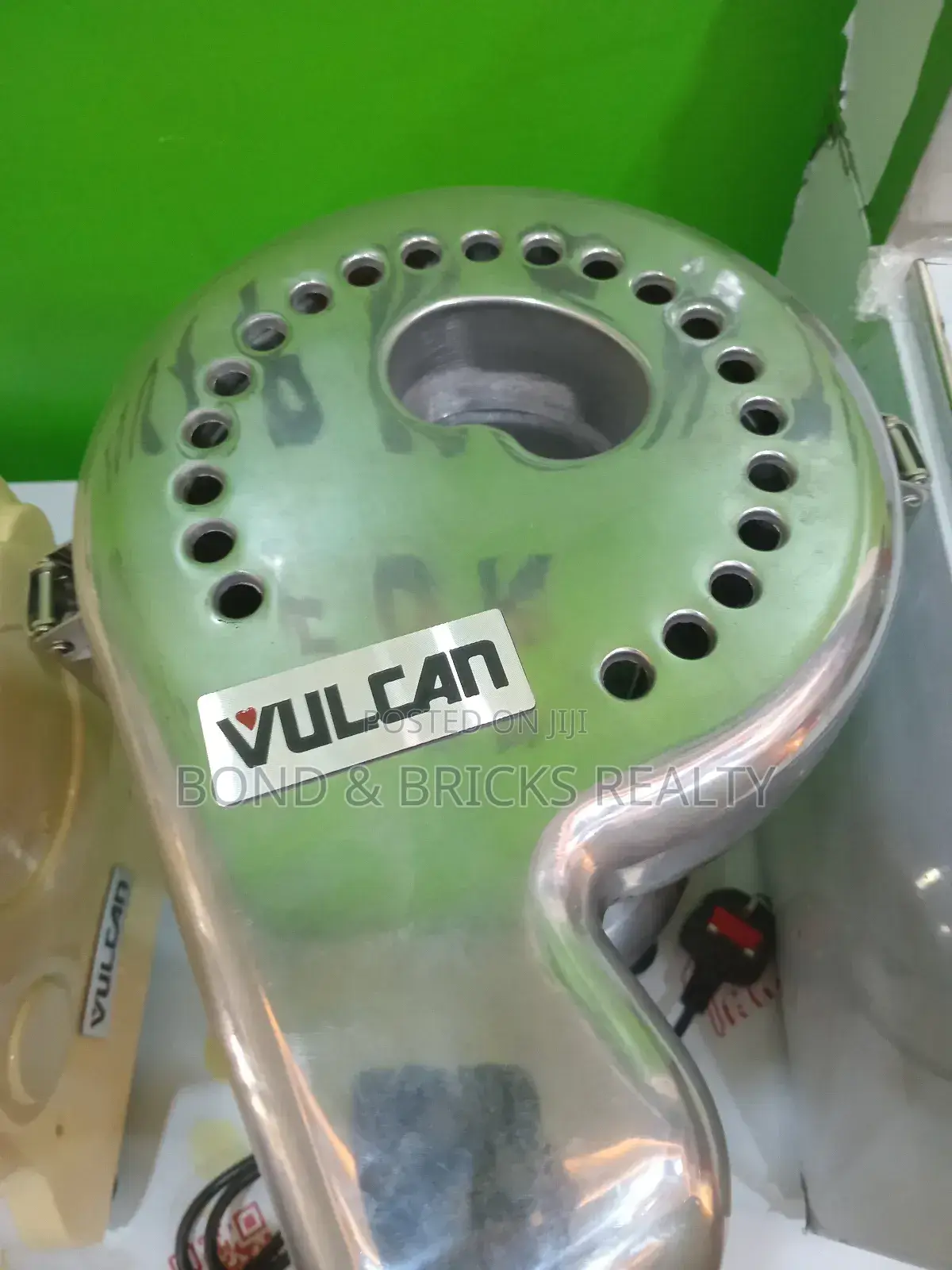Commercial Juice Extractor