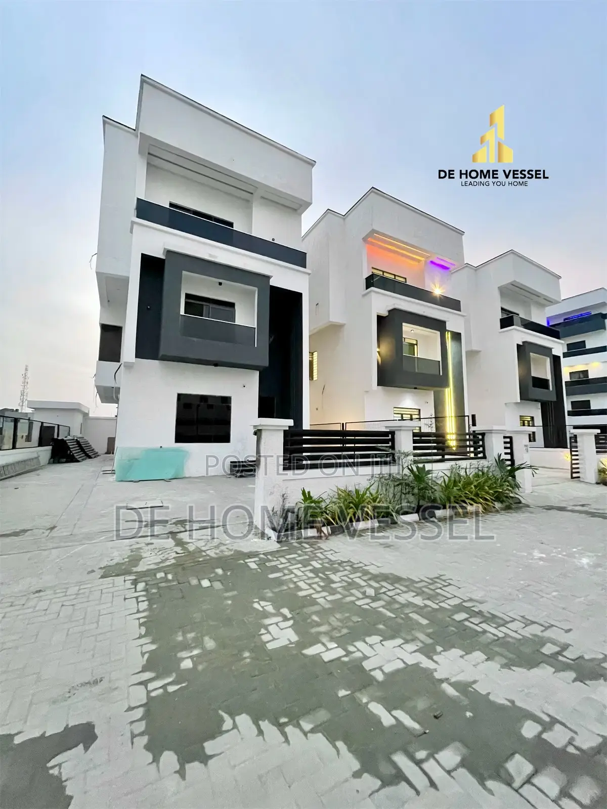 5bdrm Duplex in Ikate for sale