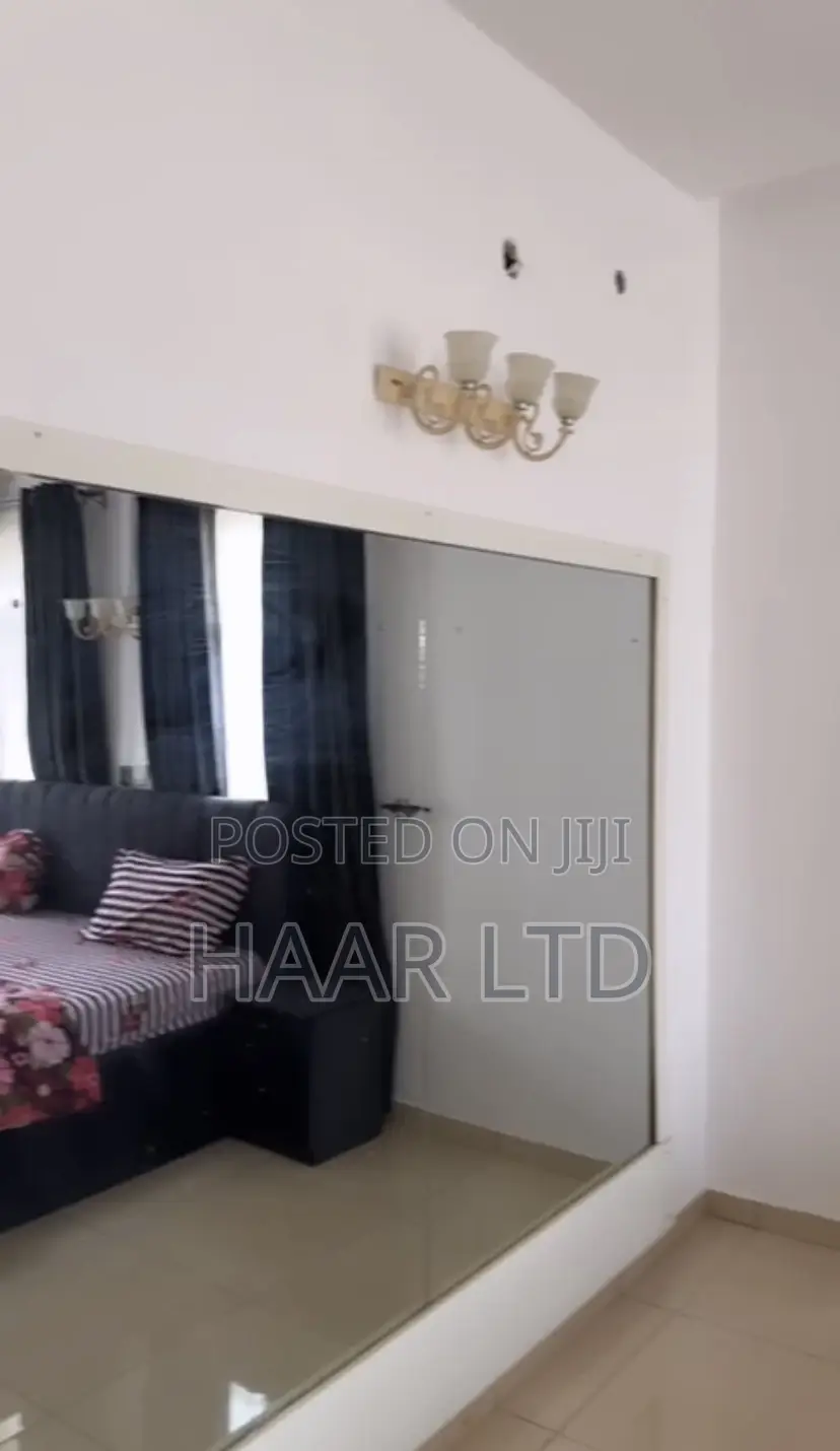 Monthly Shared Apartment Per Month or Per Week