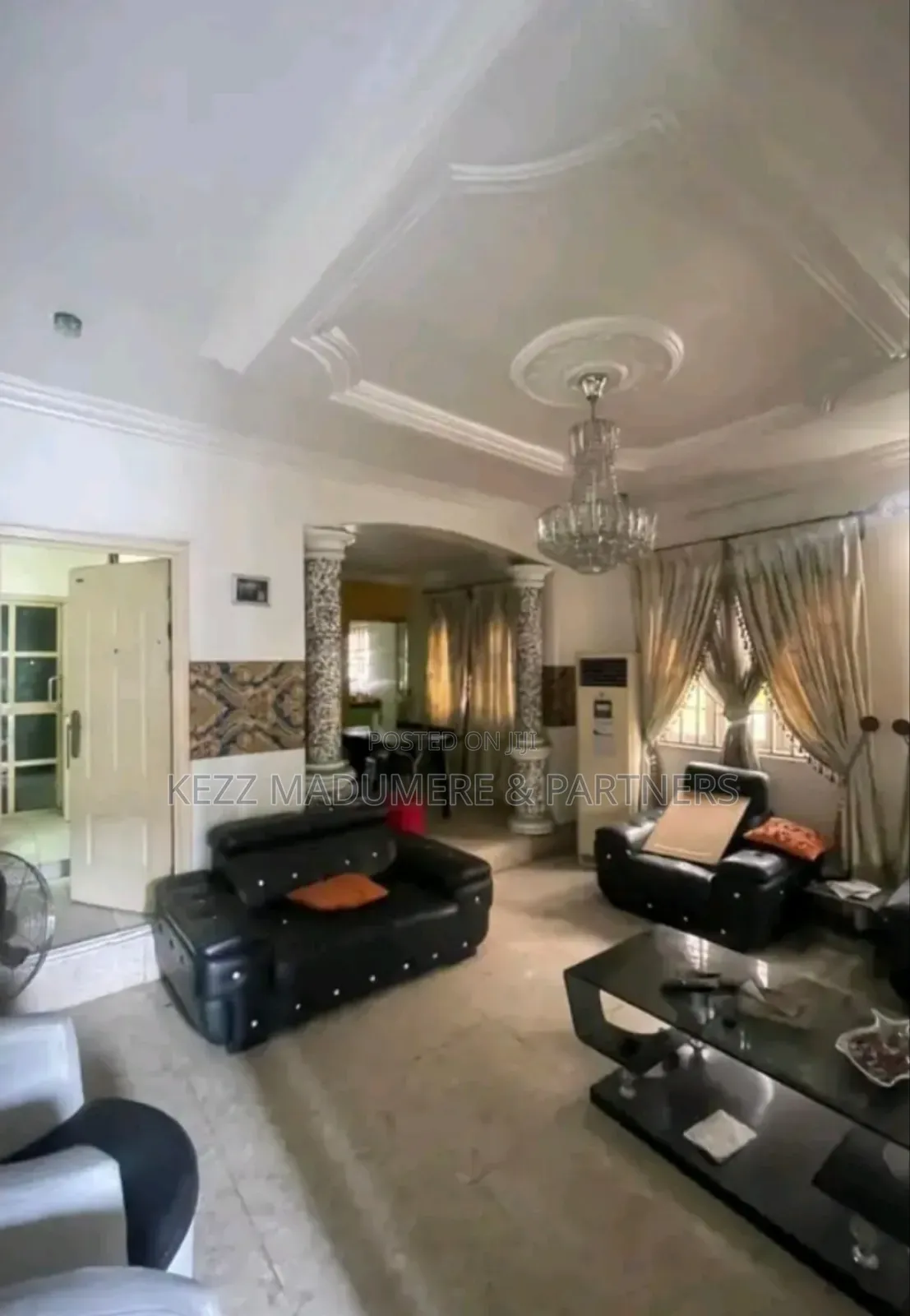 5bdrm Duplex in New Gra , Port for sale