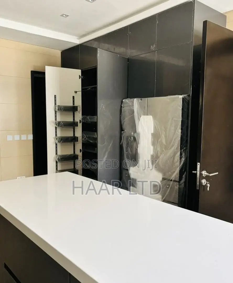 3bdrm Apartment in Banana Island for rent