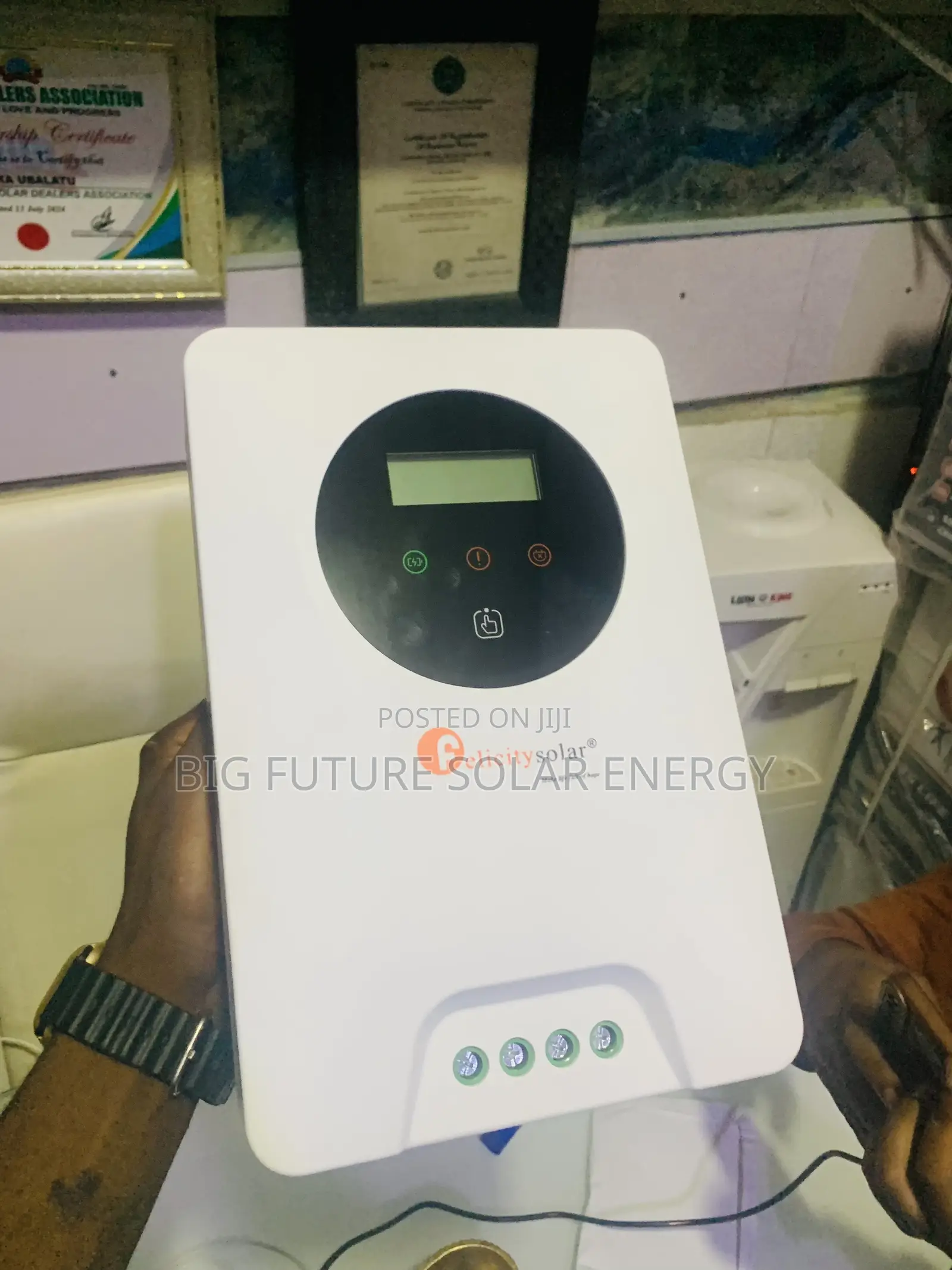80amps Felicity Charge Controller 12/48v