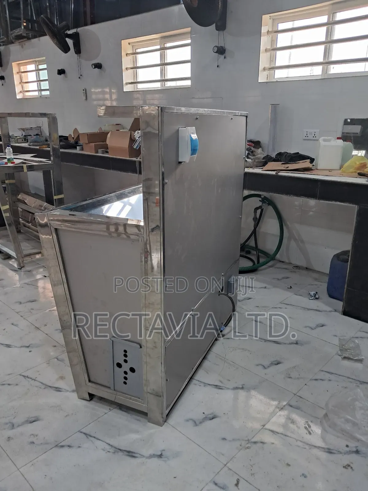 Surgical Scrub Sink