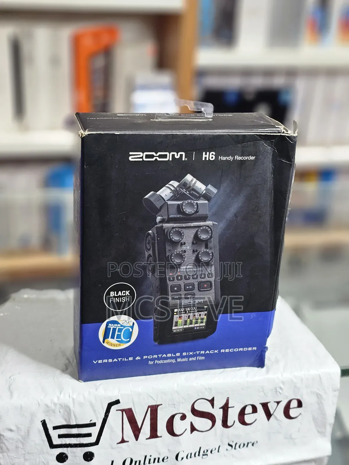 Zoom H6 Handy Recorder Open Box