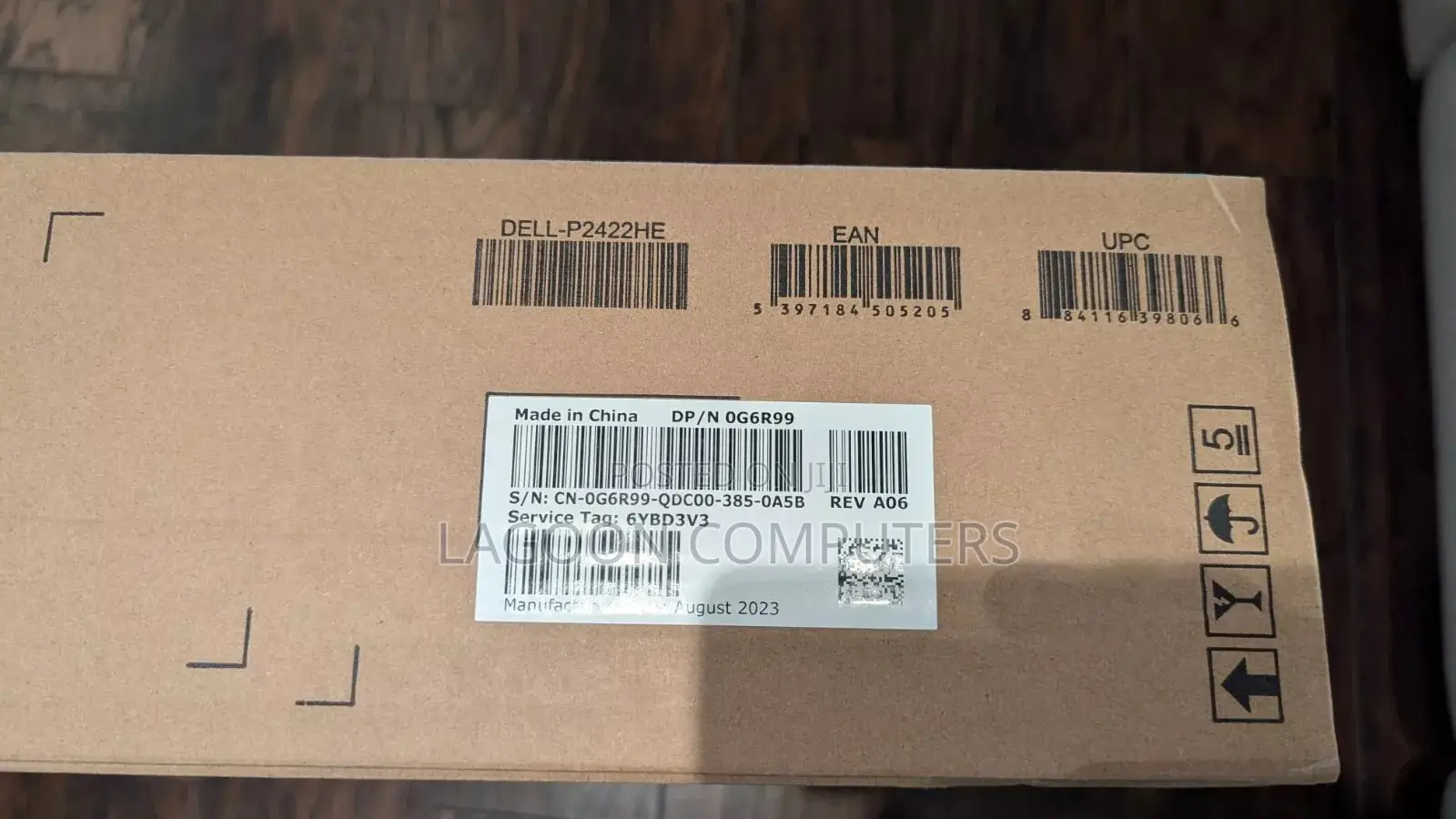 Dell 24" P2425he USB-C Hub Monitor