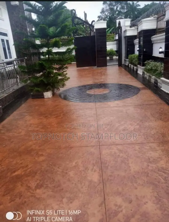 Glossy Solid Increte Floor