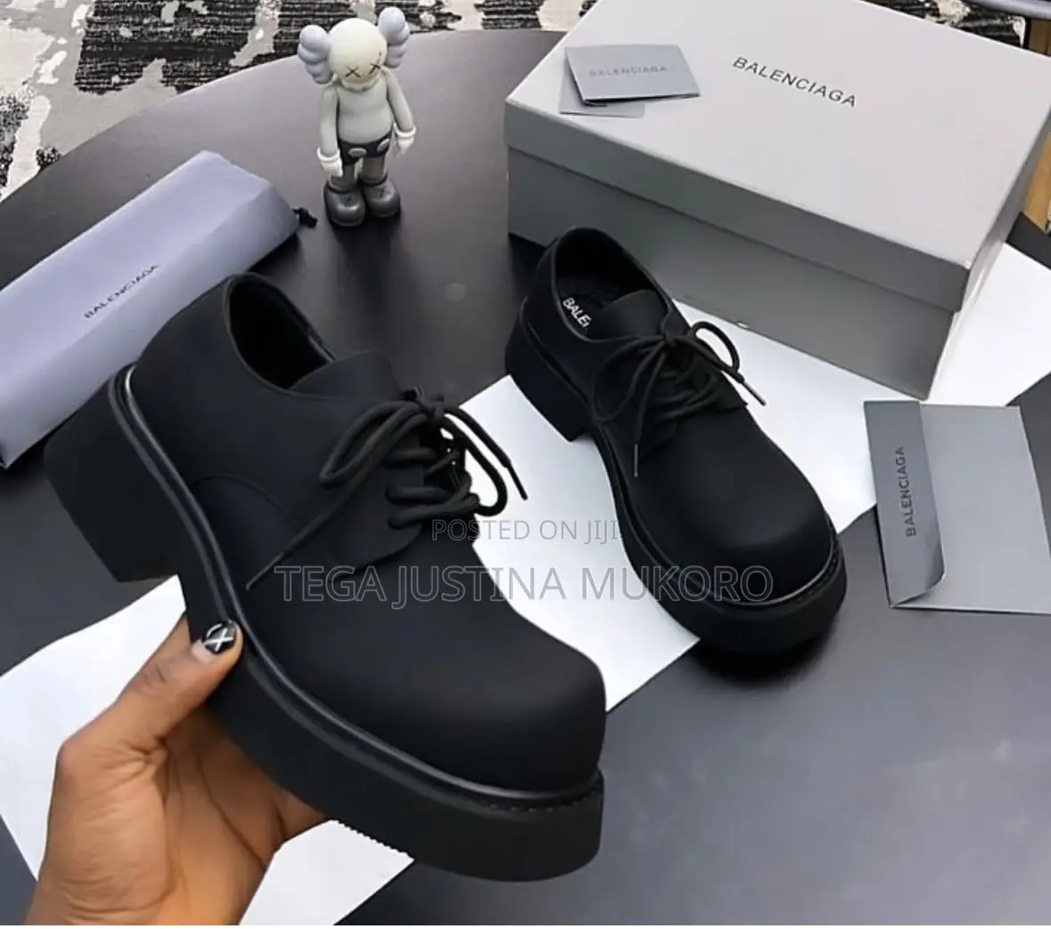 High Quality Balenciaga Footwear