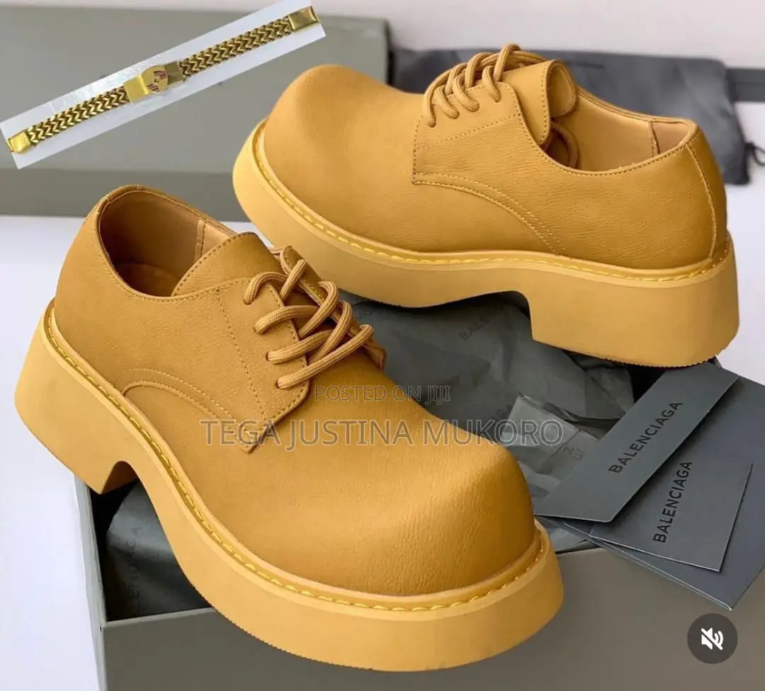 High Quality Balenciaga Footwear