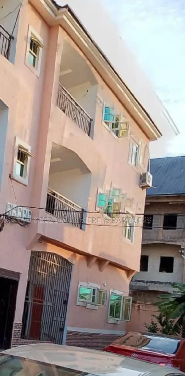 6bdrm Block of Flats in Tanker Park , New for sale