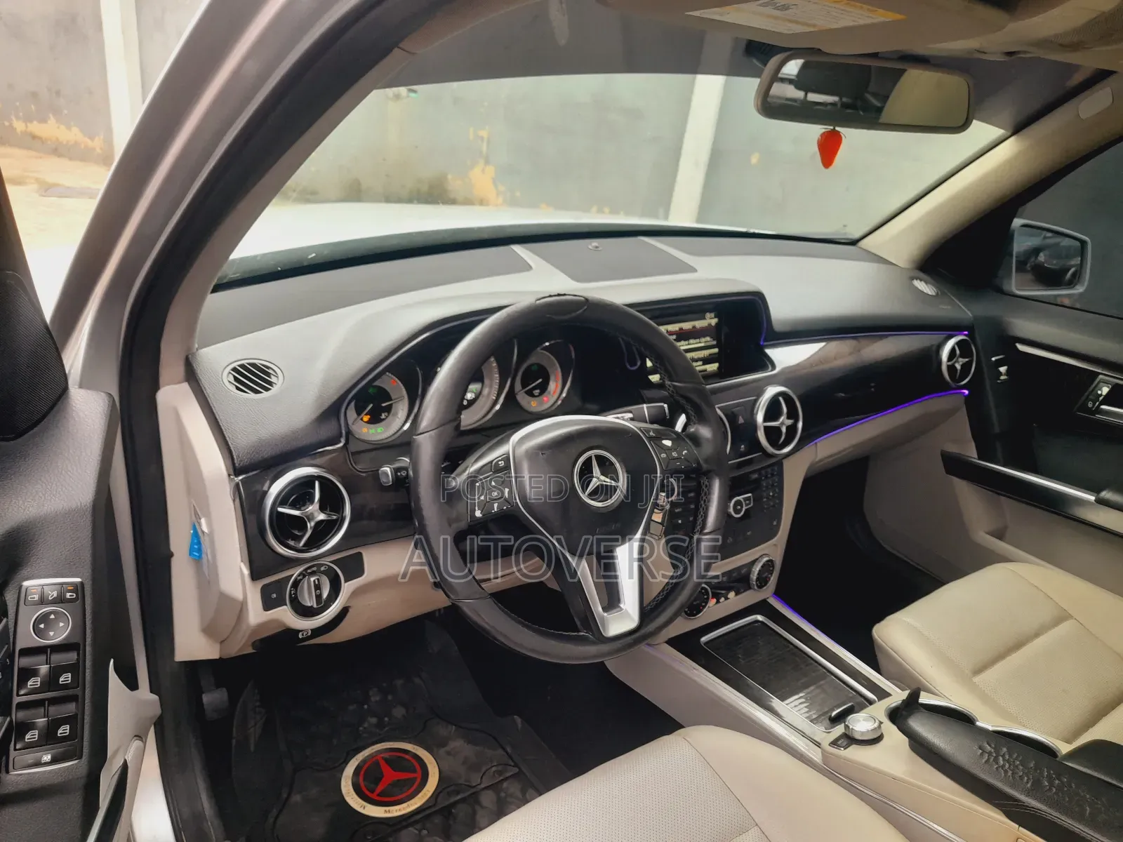 Mercedes-Benz GLK-Class 350 4MATIC 2014 Silver