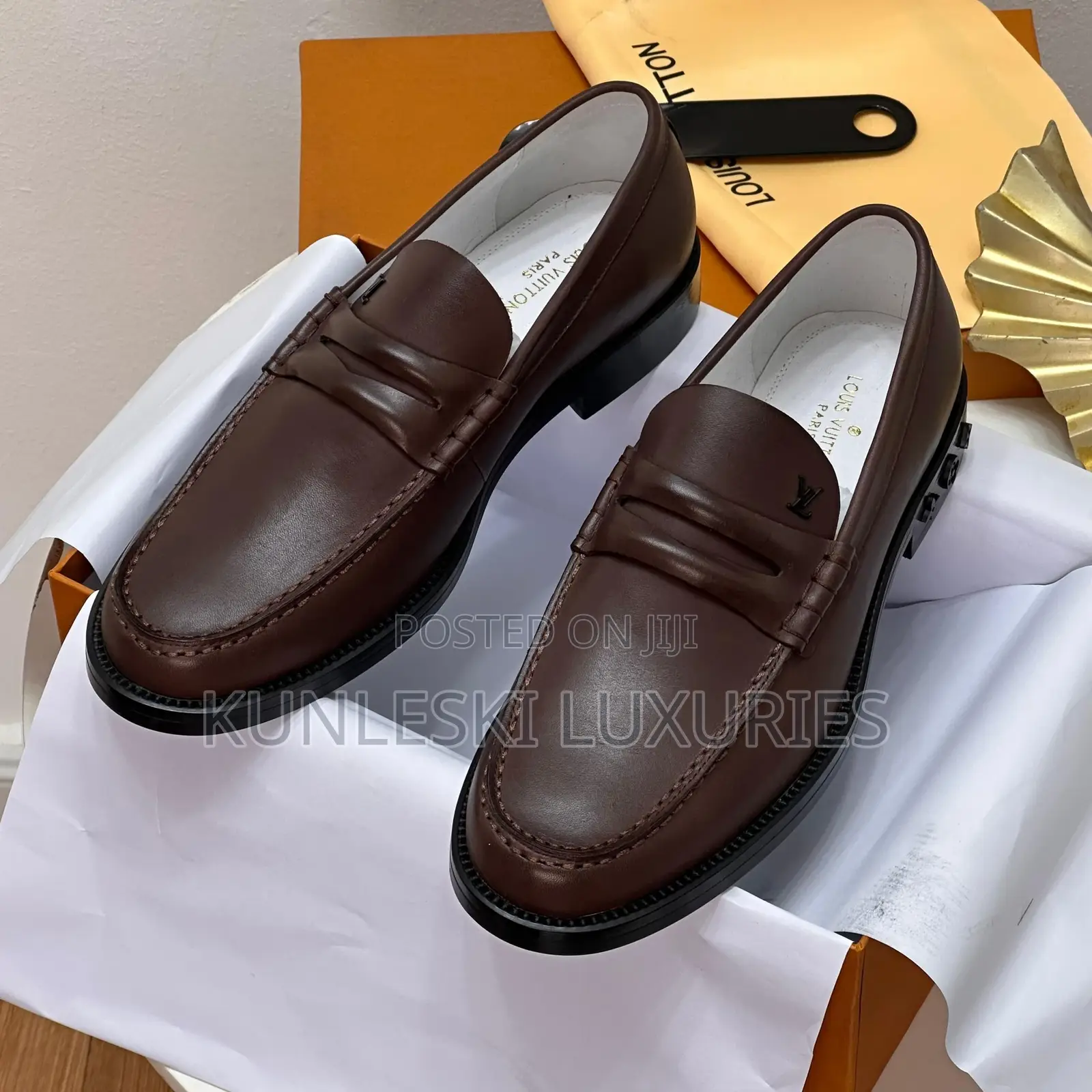 Original Louis Vuitton Brown / Black Leather Shoes for Men