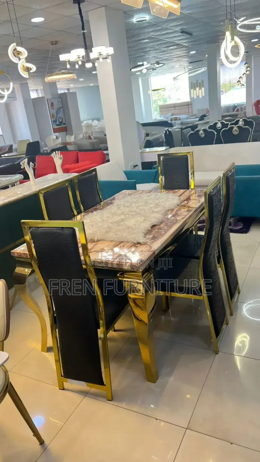 High Quality Dining Table