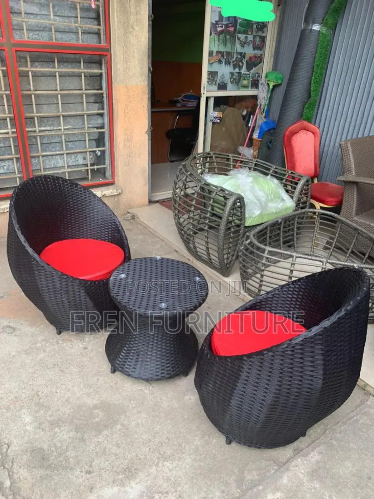 Imported Luxury Outdoor Activities Chars With Centre Table