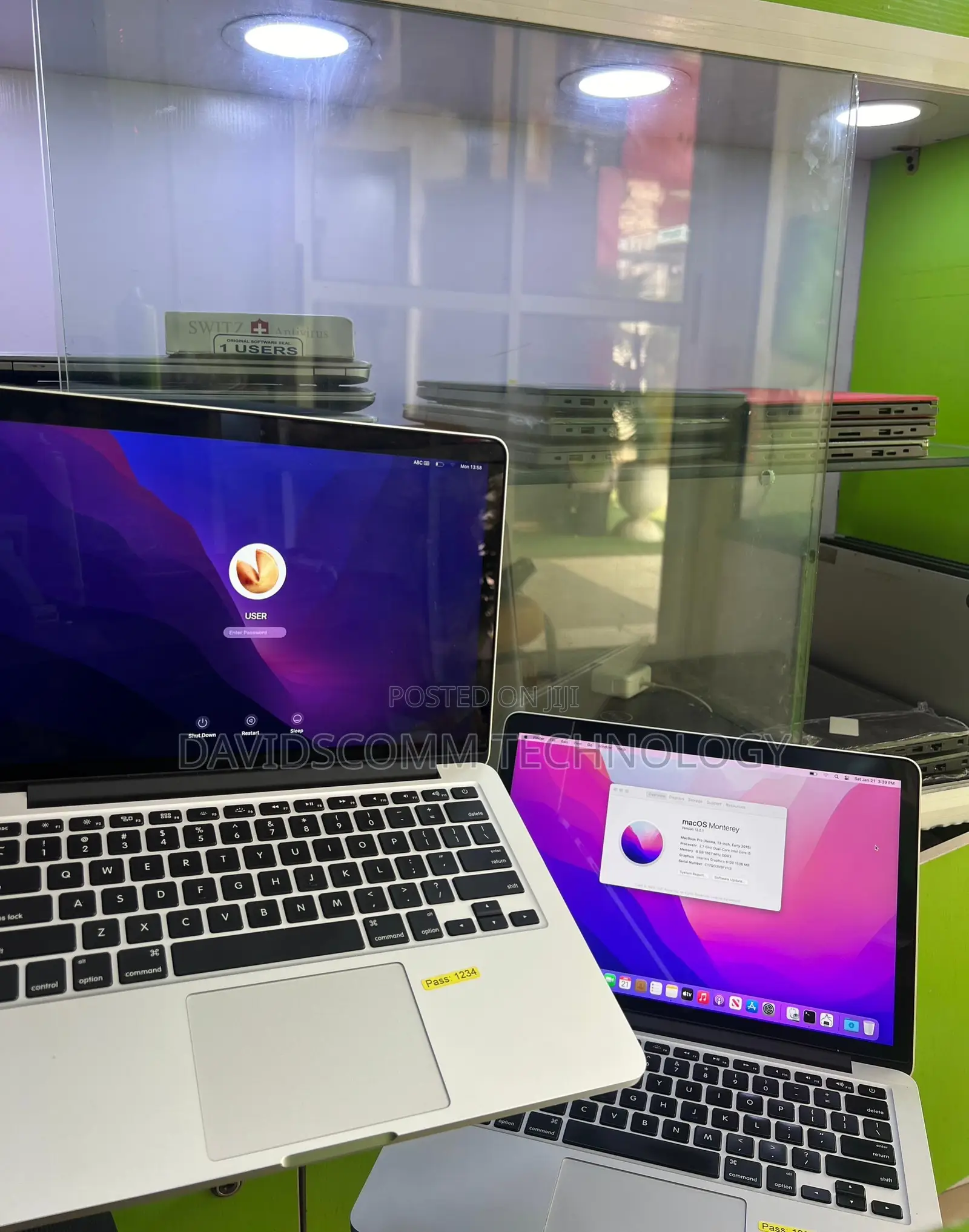 Laptop Apple MacBook Pro 2015 8GB Intel Core i5 SSD 256GB