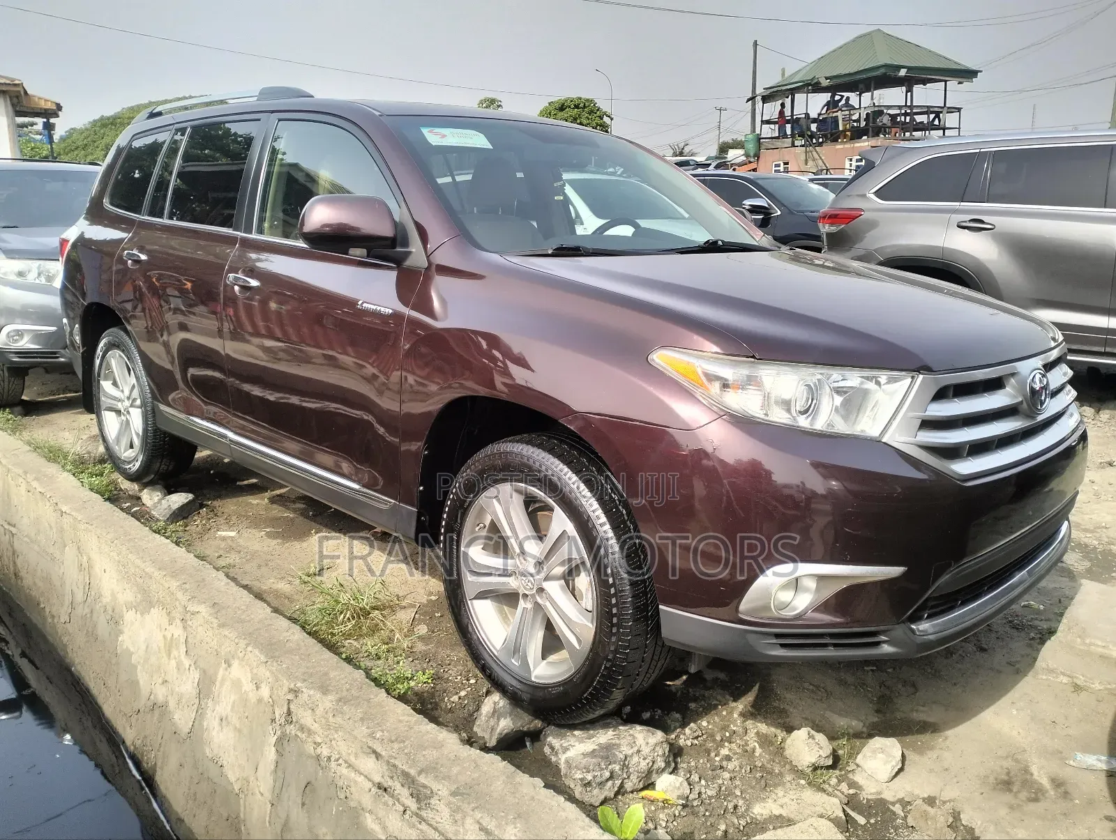 Toyota Highlander Limited 2012 Burgundy