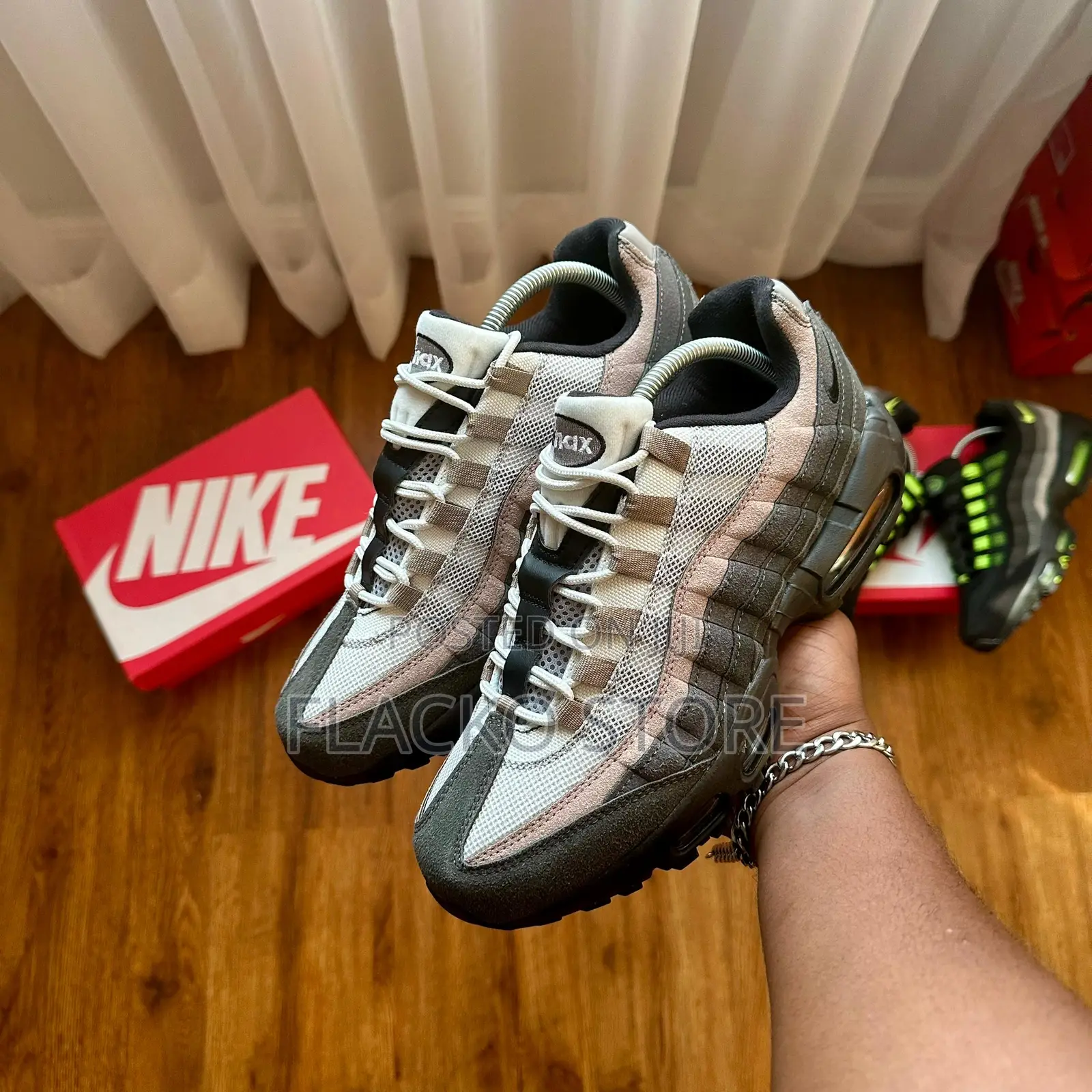 Original Nike Air Max 95 Vault Vinted Grey Sneakers