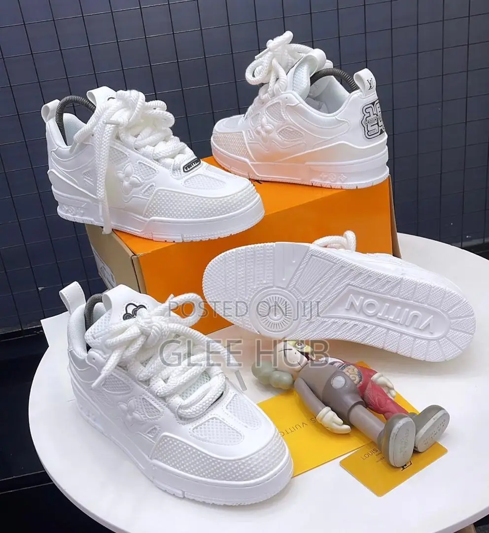 LOUIS VUITTON Patterned Sneakers