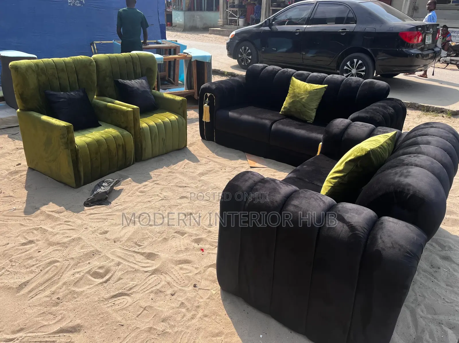 7 Seater Black and Green Sofa