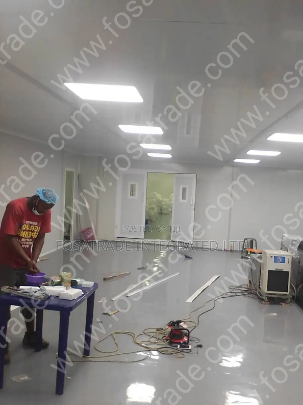 Clean Room Construction