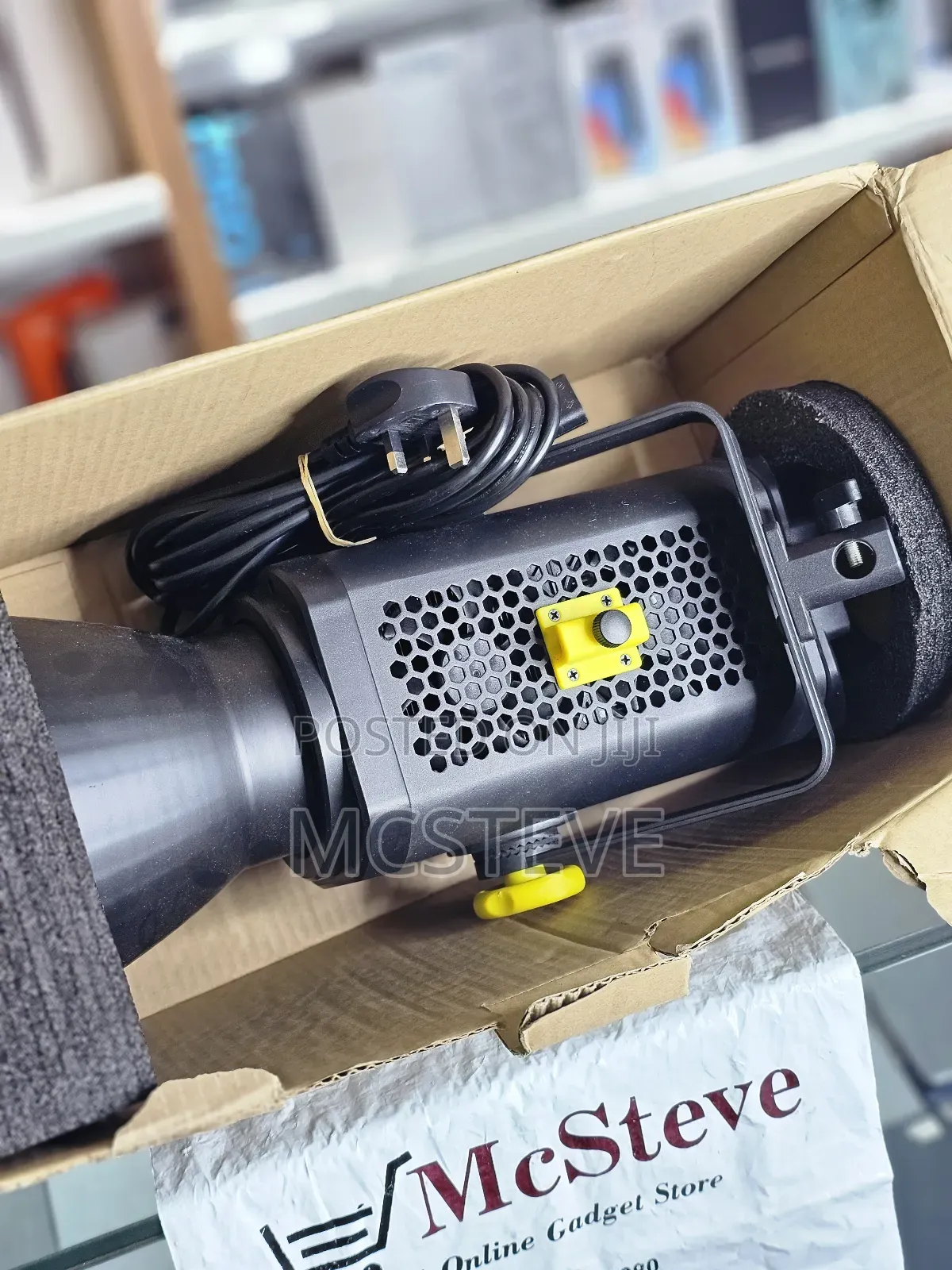 XPRO 320W 2700- LED XPRO Xp-350bi Video Light Bowens