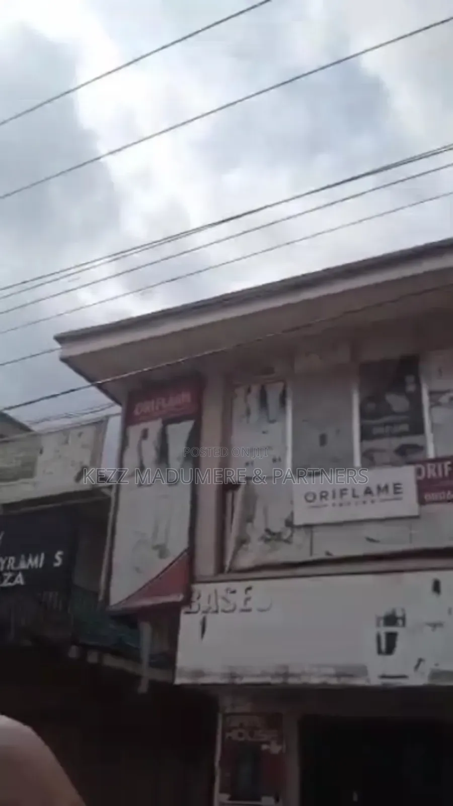 For Sale: 53 Shops Plaza at Presidential Road , Enugu