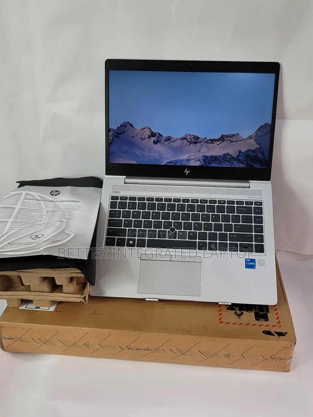 New Laptop HP EliteBook 820 12GB Intel Core i5 SSD 256GB