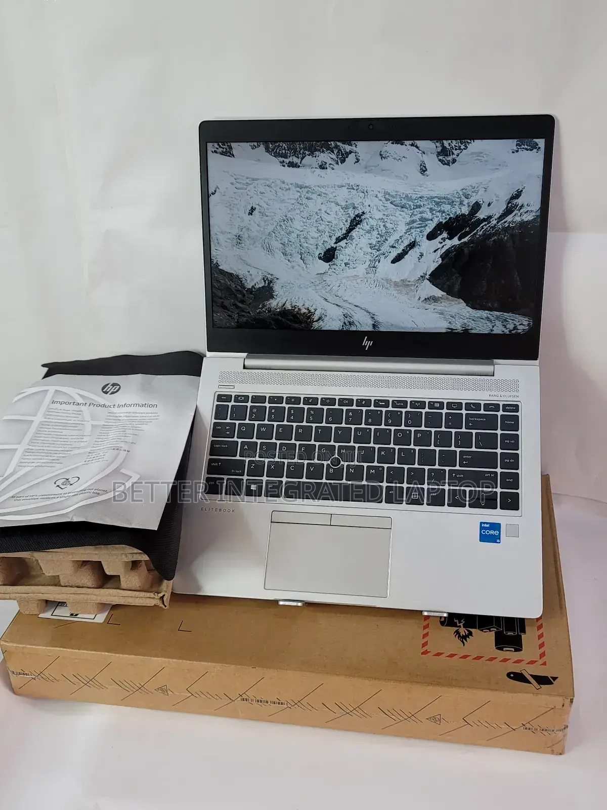 New Laptop HP EliteBook 820 16GB Intel Core i5 SSD 512GB