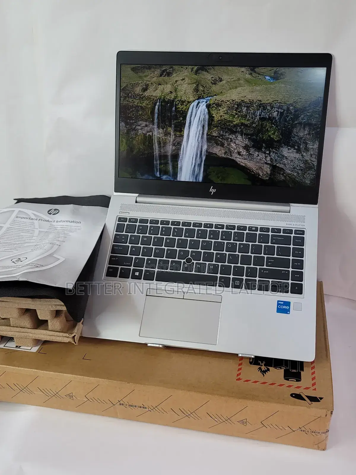 New Laptop HP EliteBook 820 32GB Intel Core i5 SSD 512GB