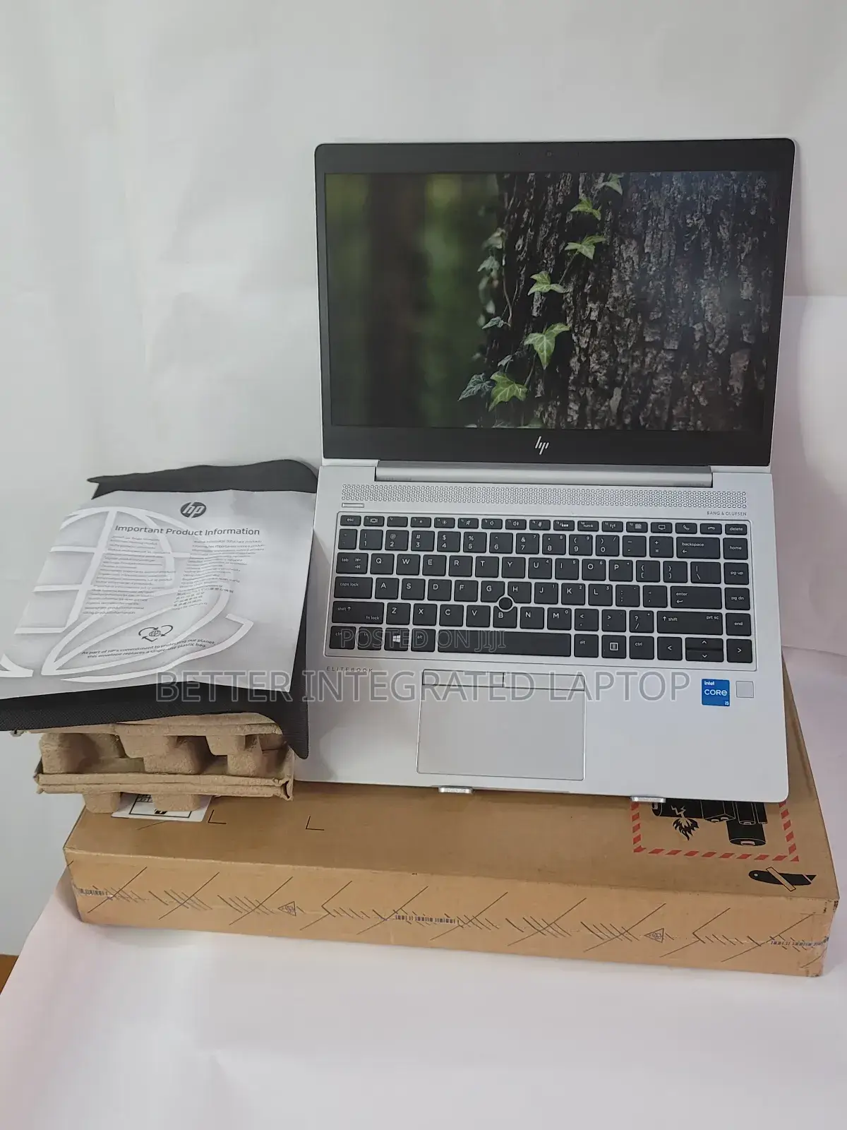New Laptop HP EliteBook 820 16GB Intel Core i5 SSD 1T