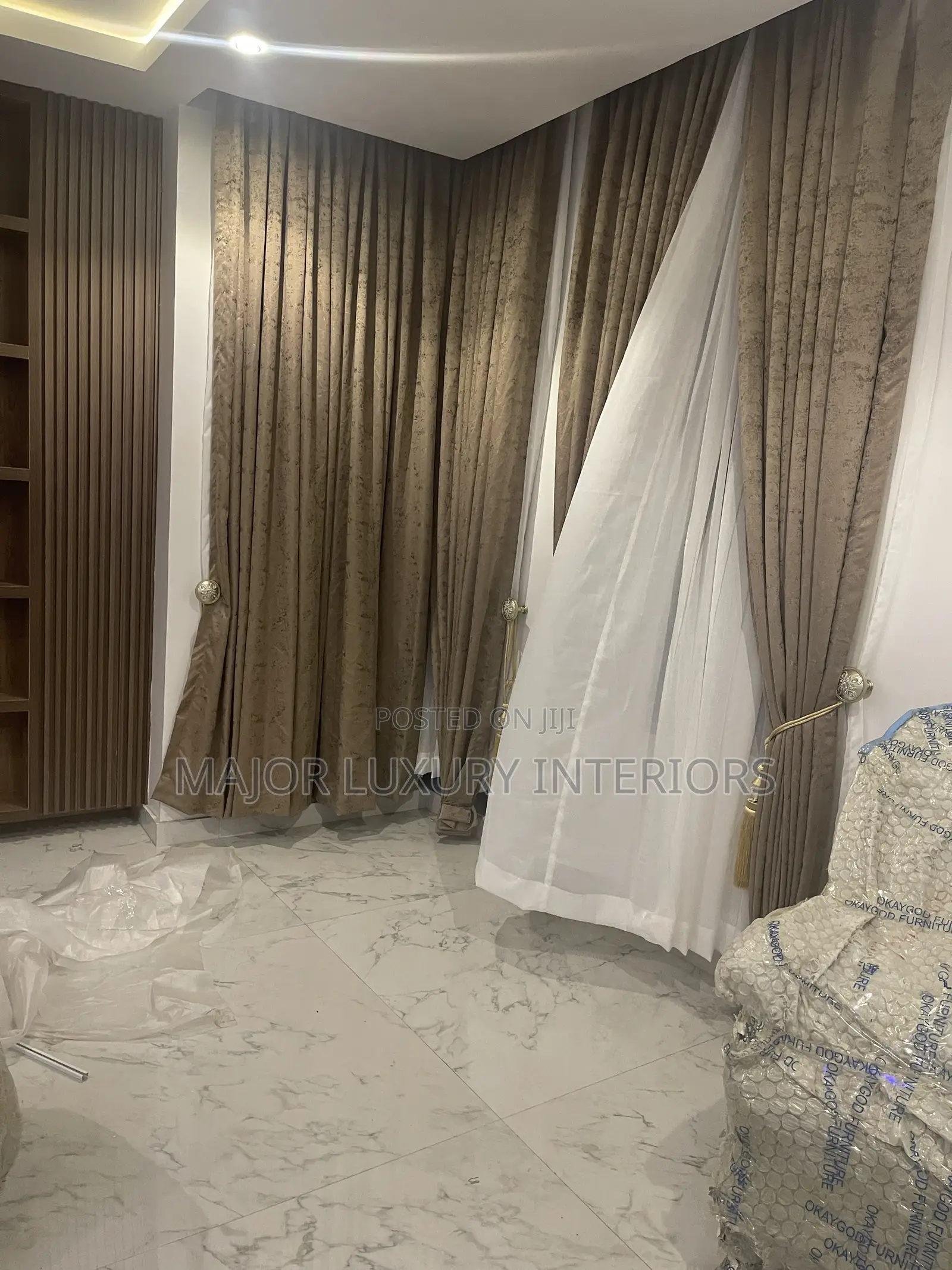 Turkey Curtains With Pleated Design