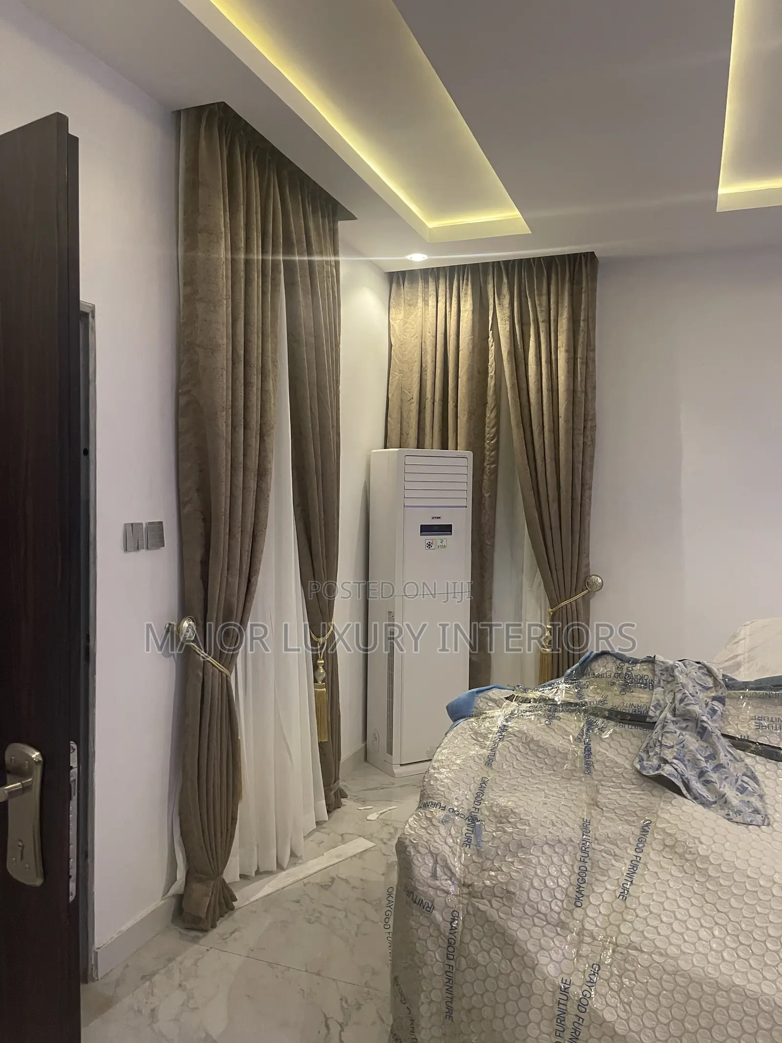 Turkey Curtains With Pleated Design