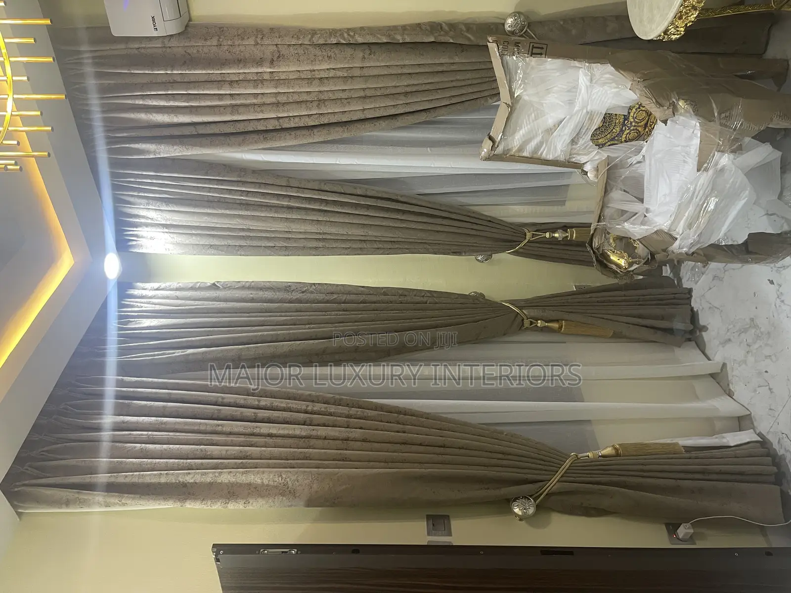 Turkey Curtains With Pleated Design