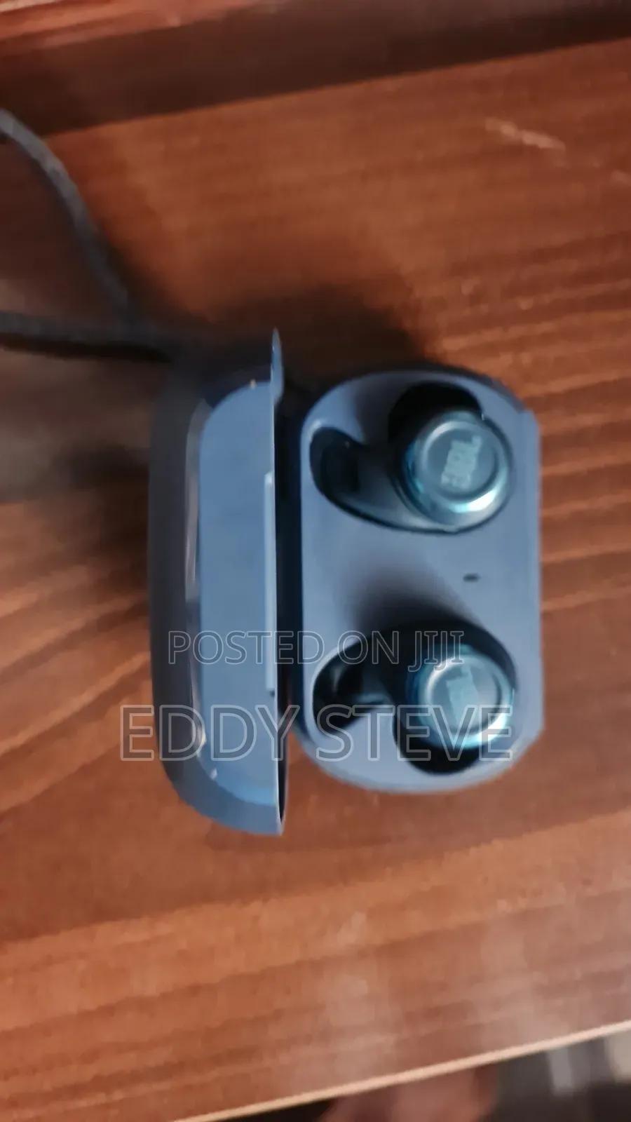 London Used JBL Reflect Flow Pro