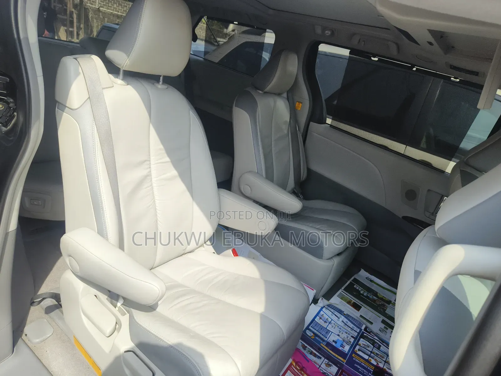 Toyota Sienna Limited 7 Passenger 2012 Gray
