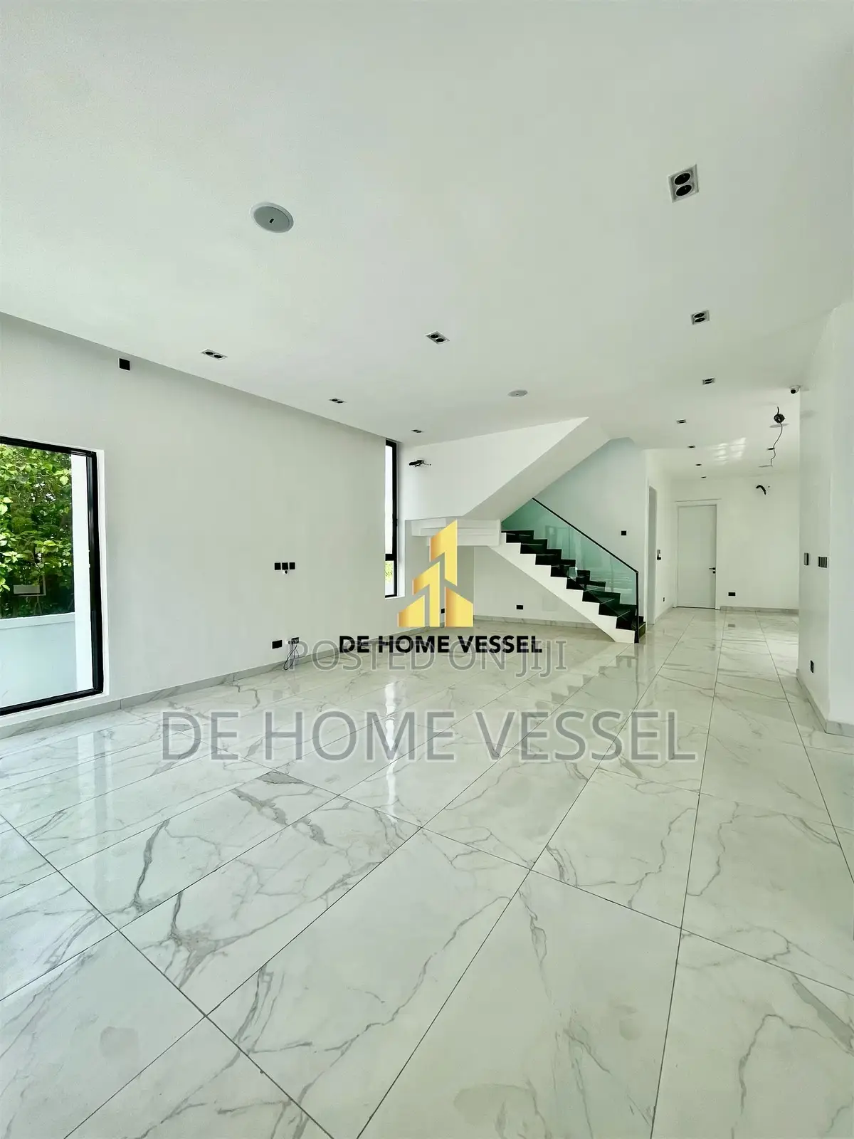 5bdrm Duplex in Lekki for sale