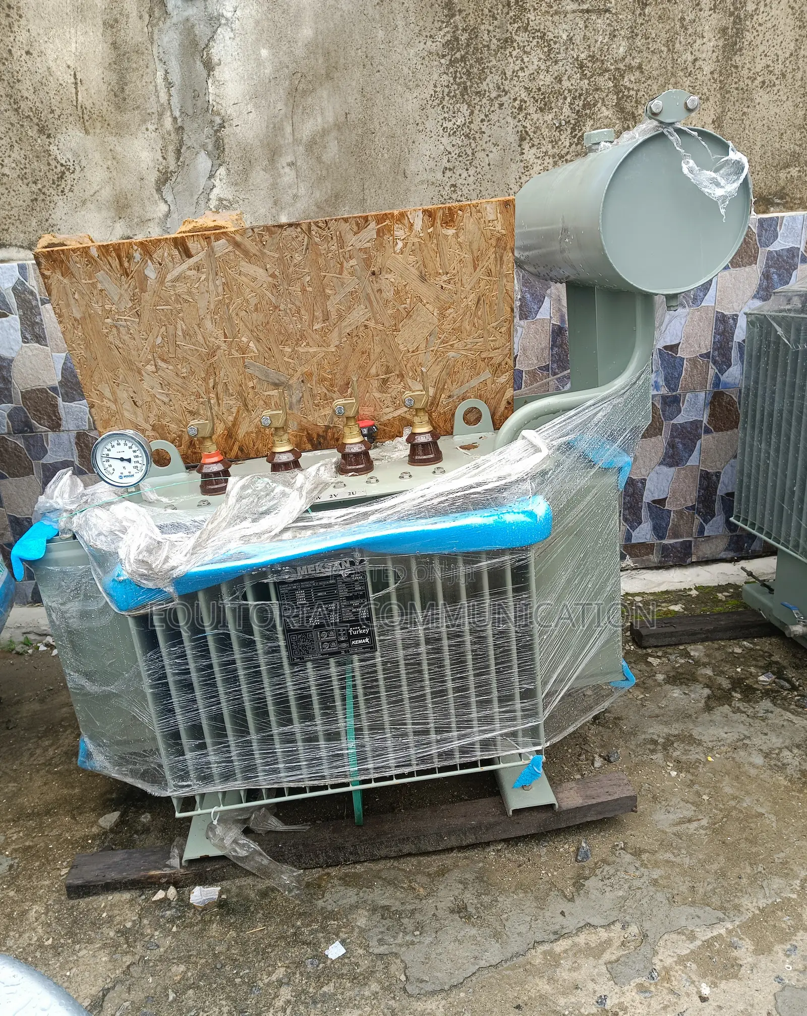 Meksan 300kva/11 Voltage Vanguard Transformer