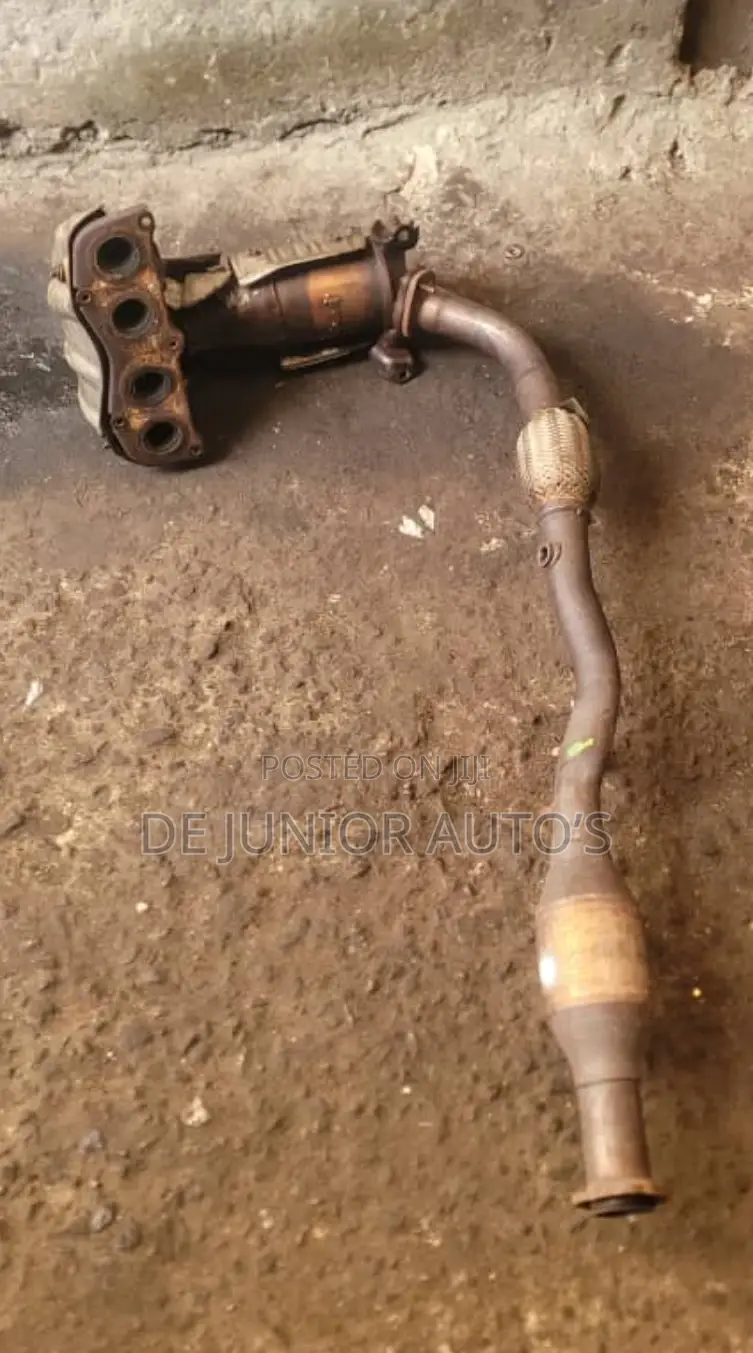 Complete Catalyst Toyota Camry 2007 4plug