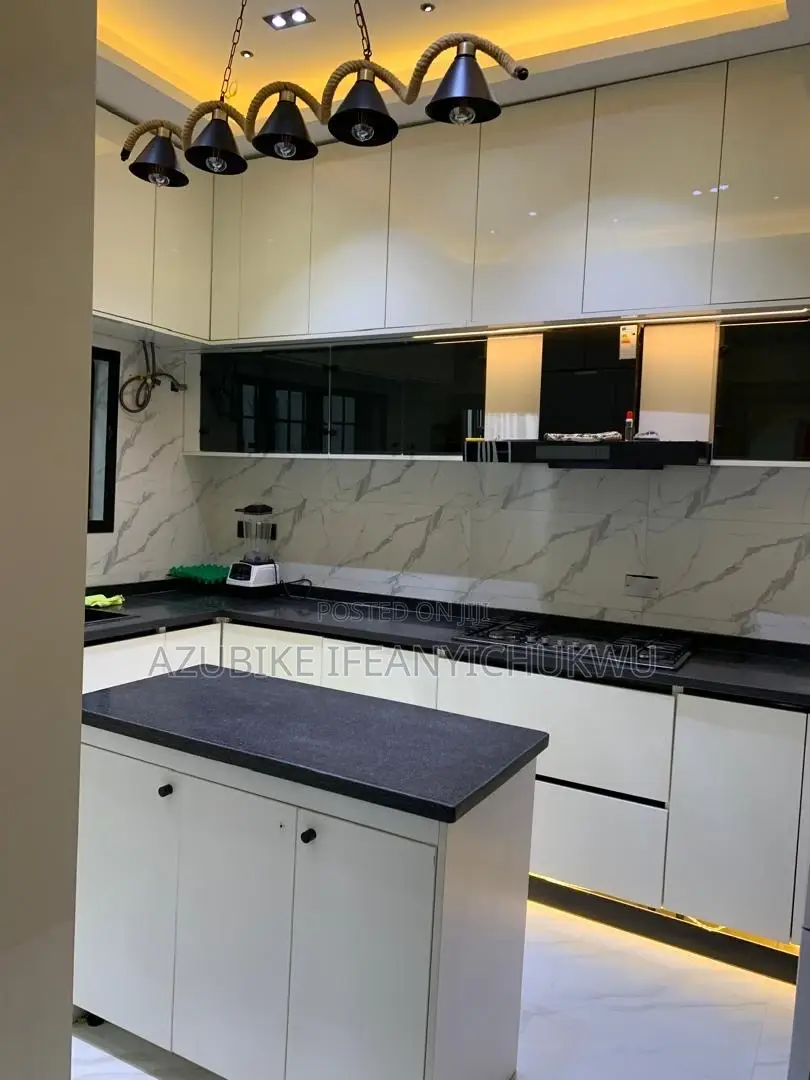 Two(2) Bedrooms Apartment in Abuja,Wifi,Dstv,24/7 Light
