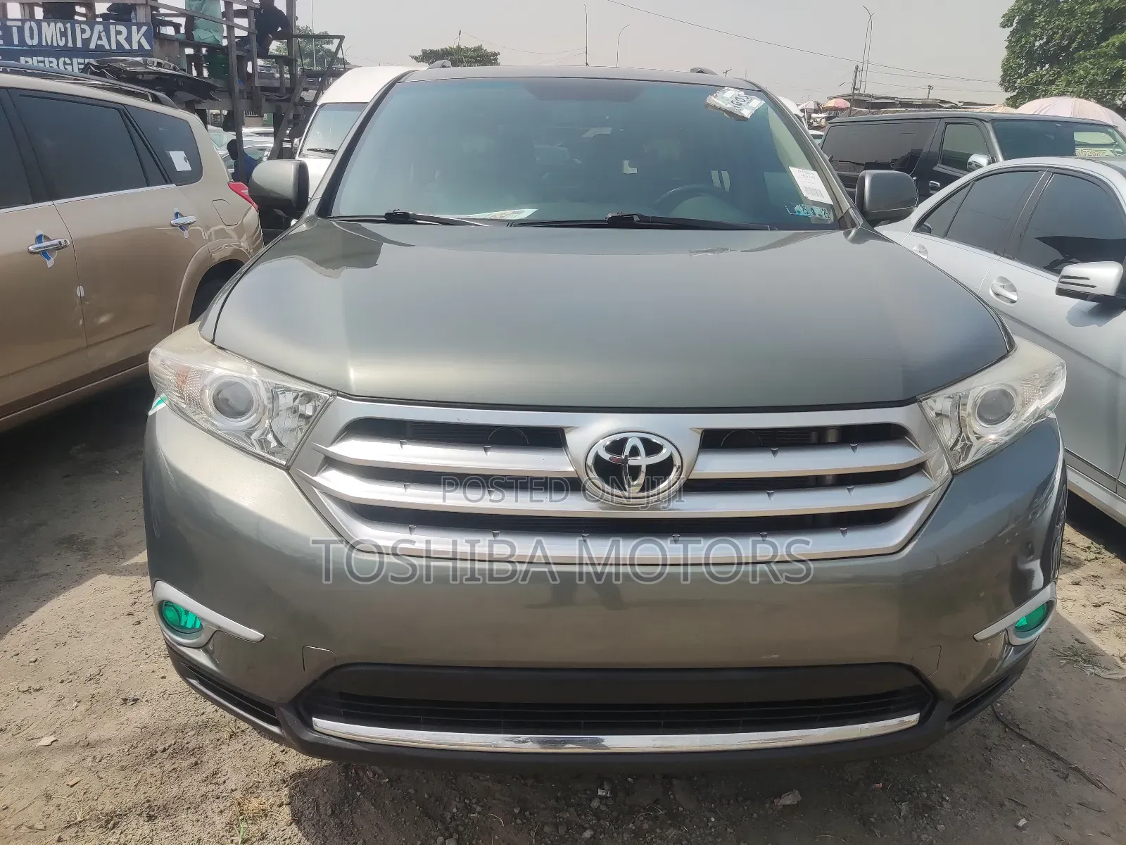 Toyota Highlander Limited 2012 Burgundy