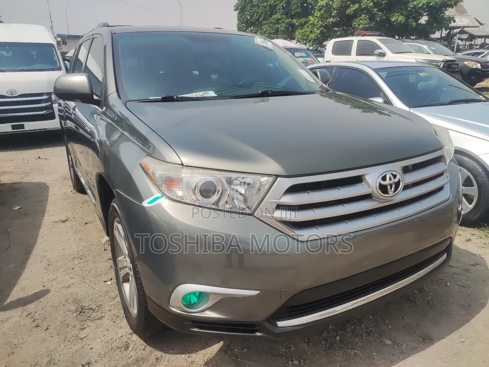 Toyota Highlander Limited 2012 Burgundy