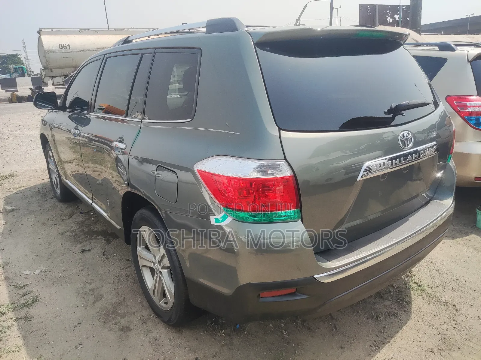 Toyota Highlander Limited 2012 Burgundy