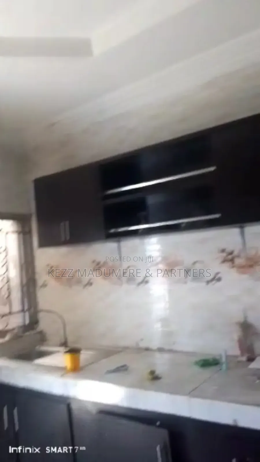 6bdrm Duplex in Akanuwa Estate, for sale