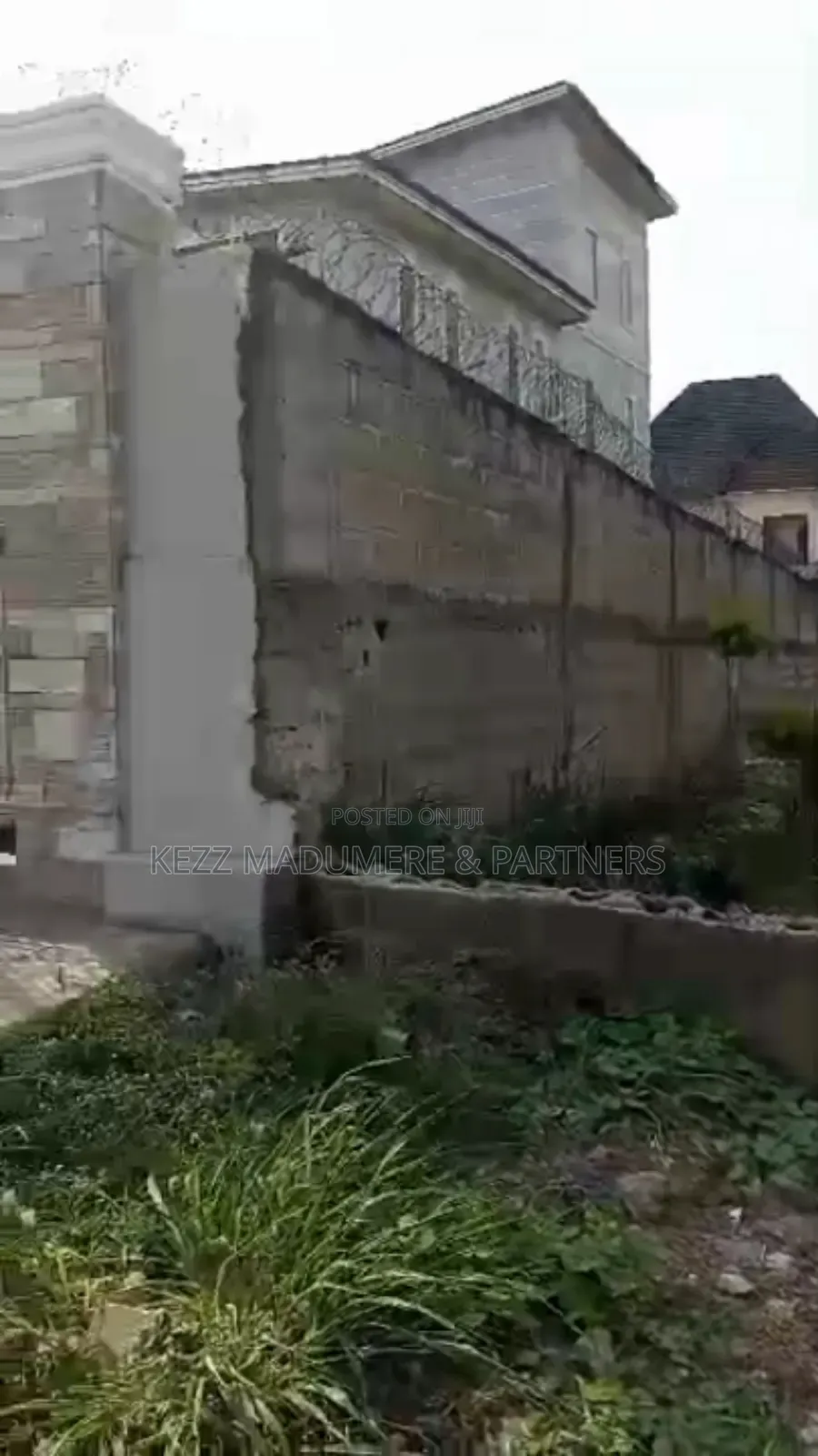 For Sale : 500 SQMTS at Ewet Housing Estate,Gra, Uyo
