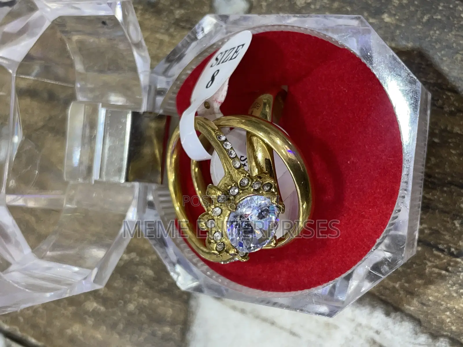 Unique Set of Ring
