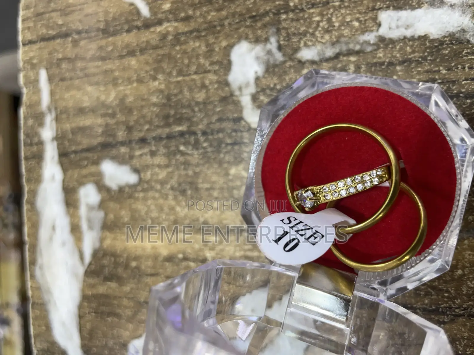 Unique Set of Ring