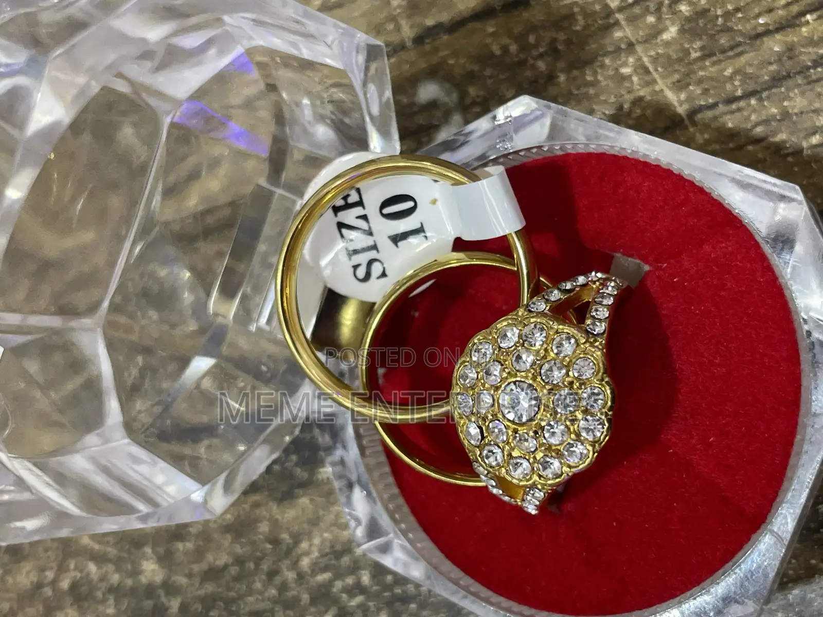 Unique Set of Ring