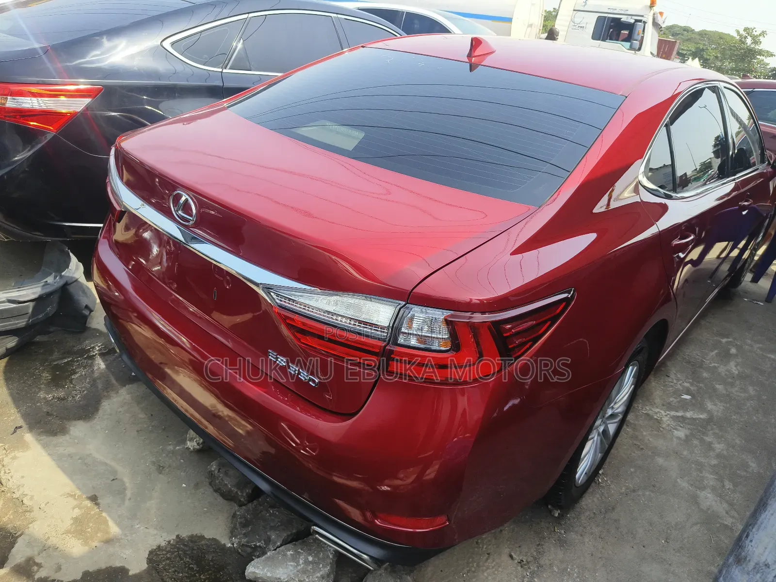 Lexus ES 350 FWD 2014 Red