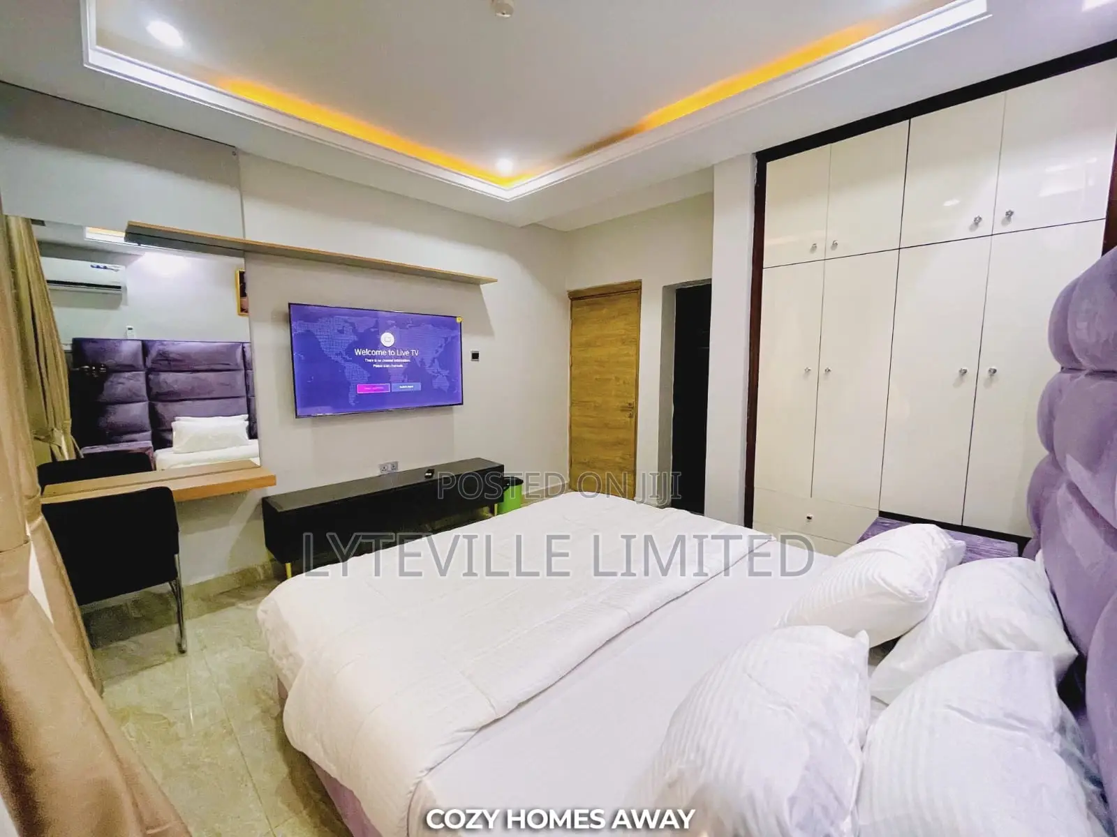 Luxurious 5-Bedroom Duplex
